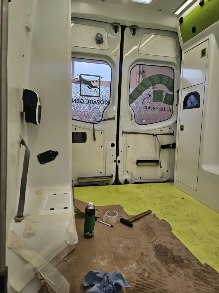 Ambulance vétérinaire réalisée en suisse à genève